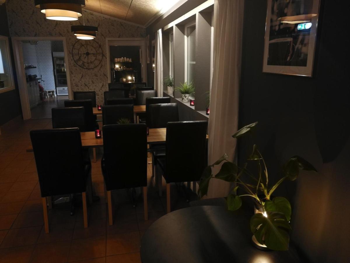 Villa Sjugare Gard Glamping Leksand Exterior foto